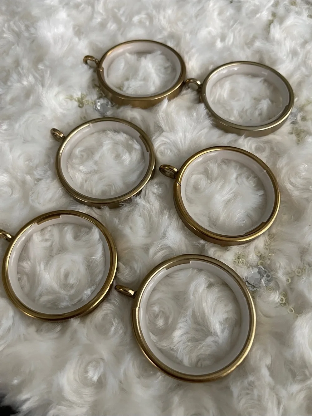 Set of 6 Brushed Gold and Cream Curtain Rings ~ Set of 6